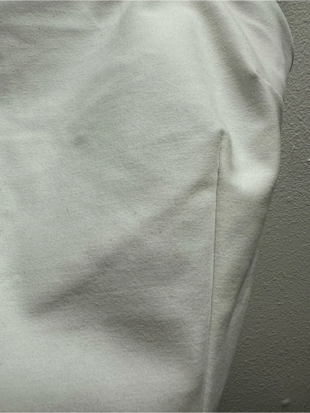 Alo White tank top cropped